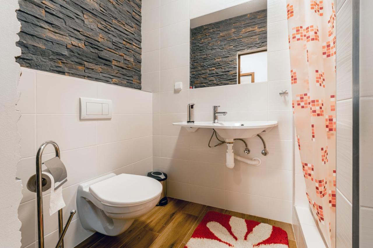 Apartmany Aranka Zatec  Exterior photo